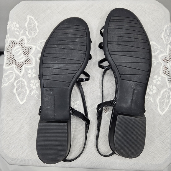 Vaneli Strappy Slingback Buckle Strap‎ Black Patent Leather Sandals Size … - Picture 8 of 9